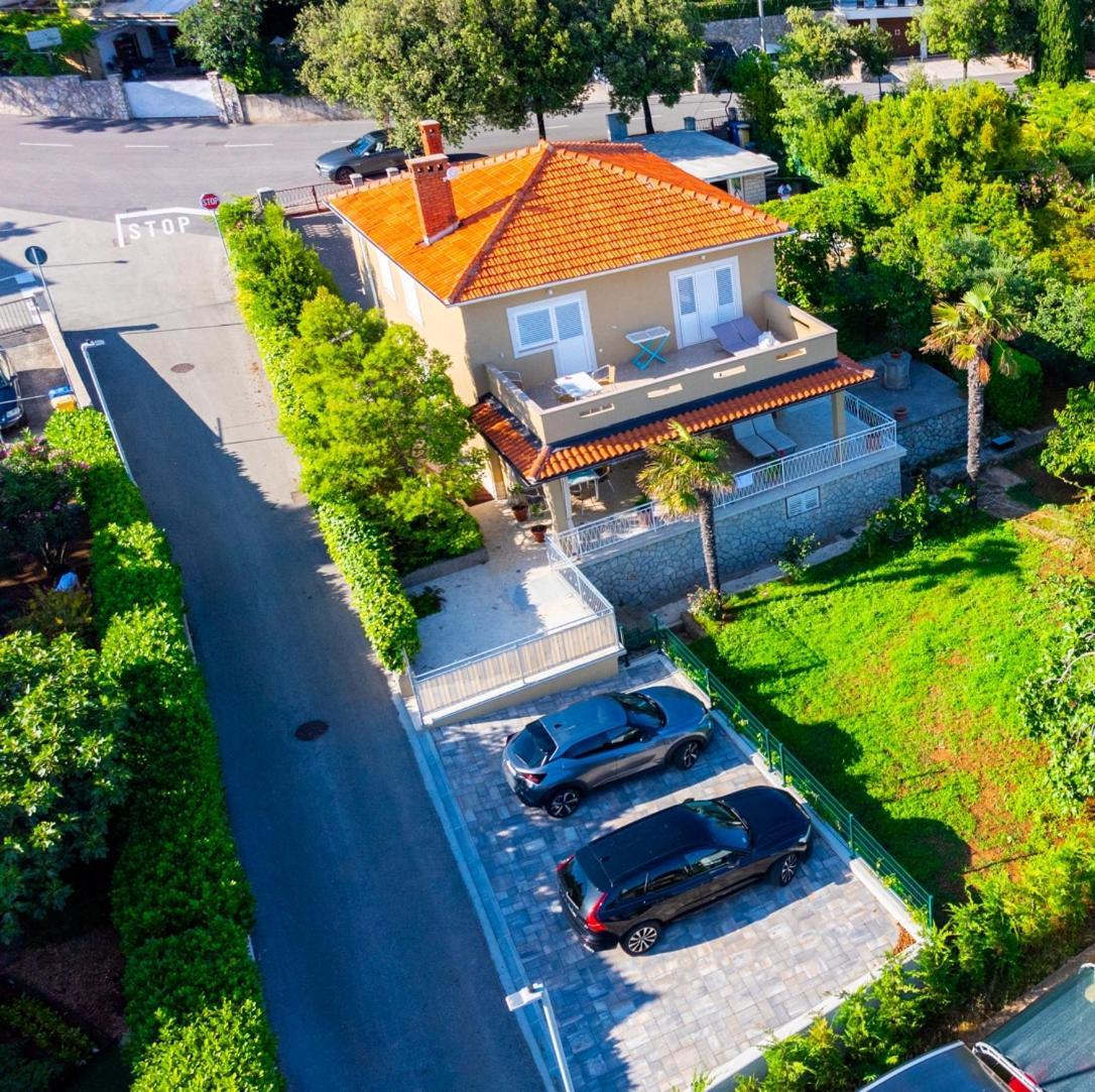 Villa Marica Tiny House In Krk City Centre Крк Екстер'єр фото